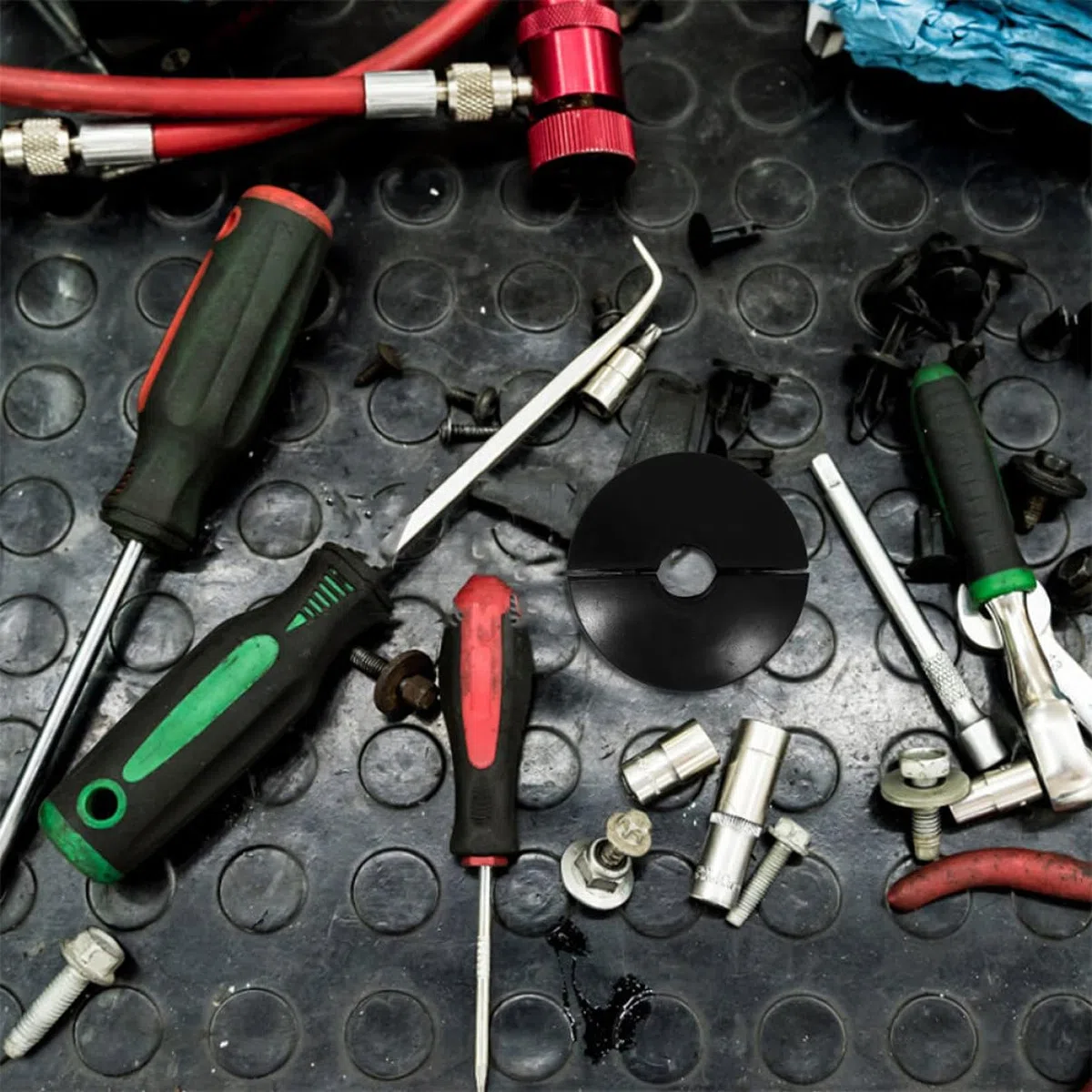 VILLCASE Schlauchstopper Einfache Montage aus Gummi Passend für Schläuche mit 19-22mm Durchmesser und Verbesserte für Schlauchtrommel für Innen und Außenbereich